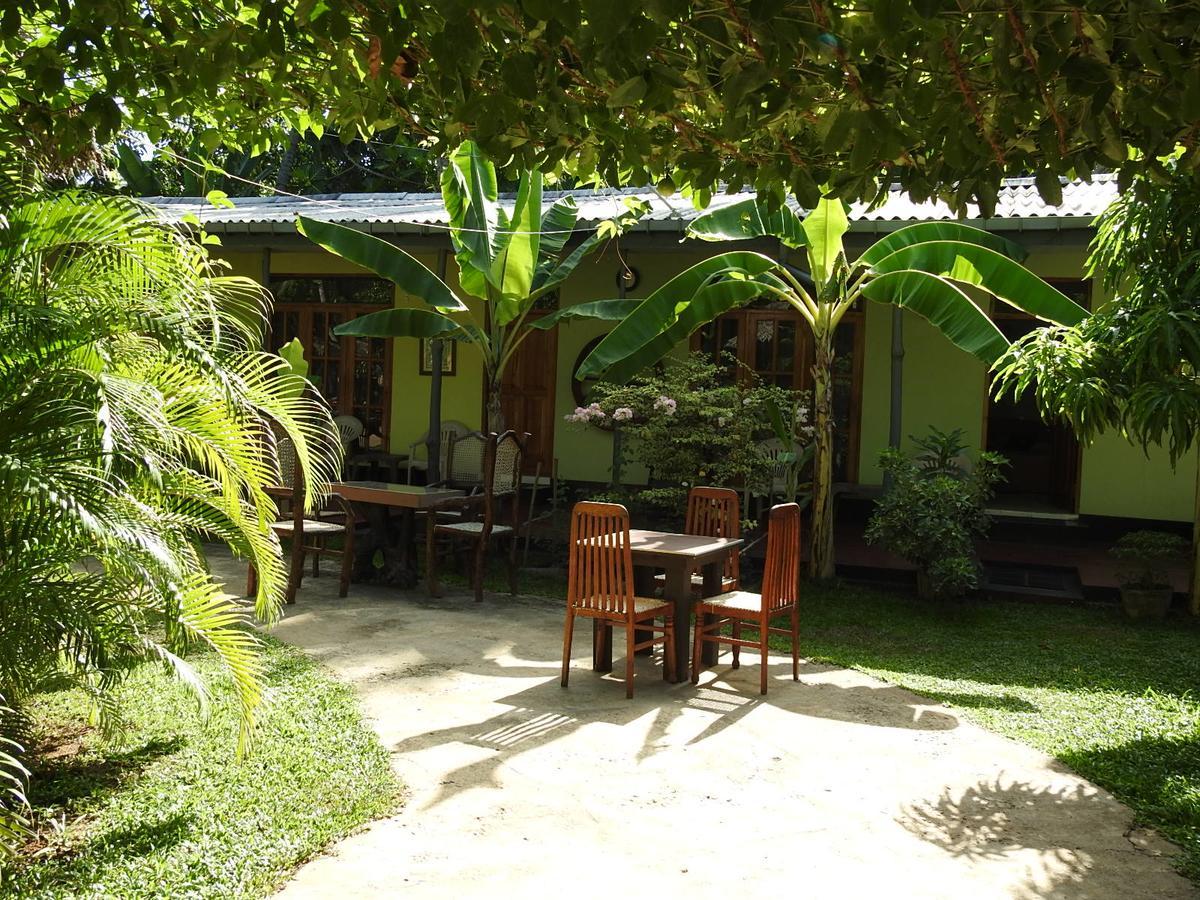 Villa Champagne Tissamaharama Exterior photo