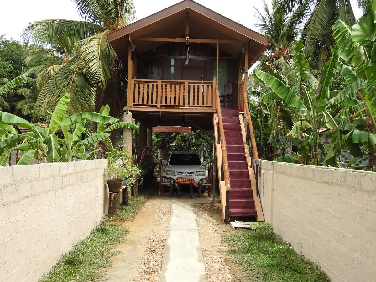 Villa Champagne Tissamaharama Exterior photo